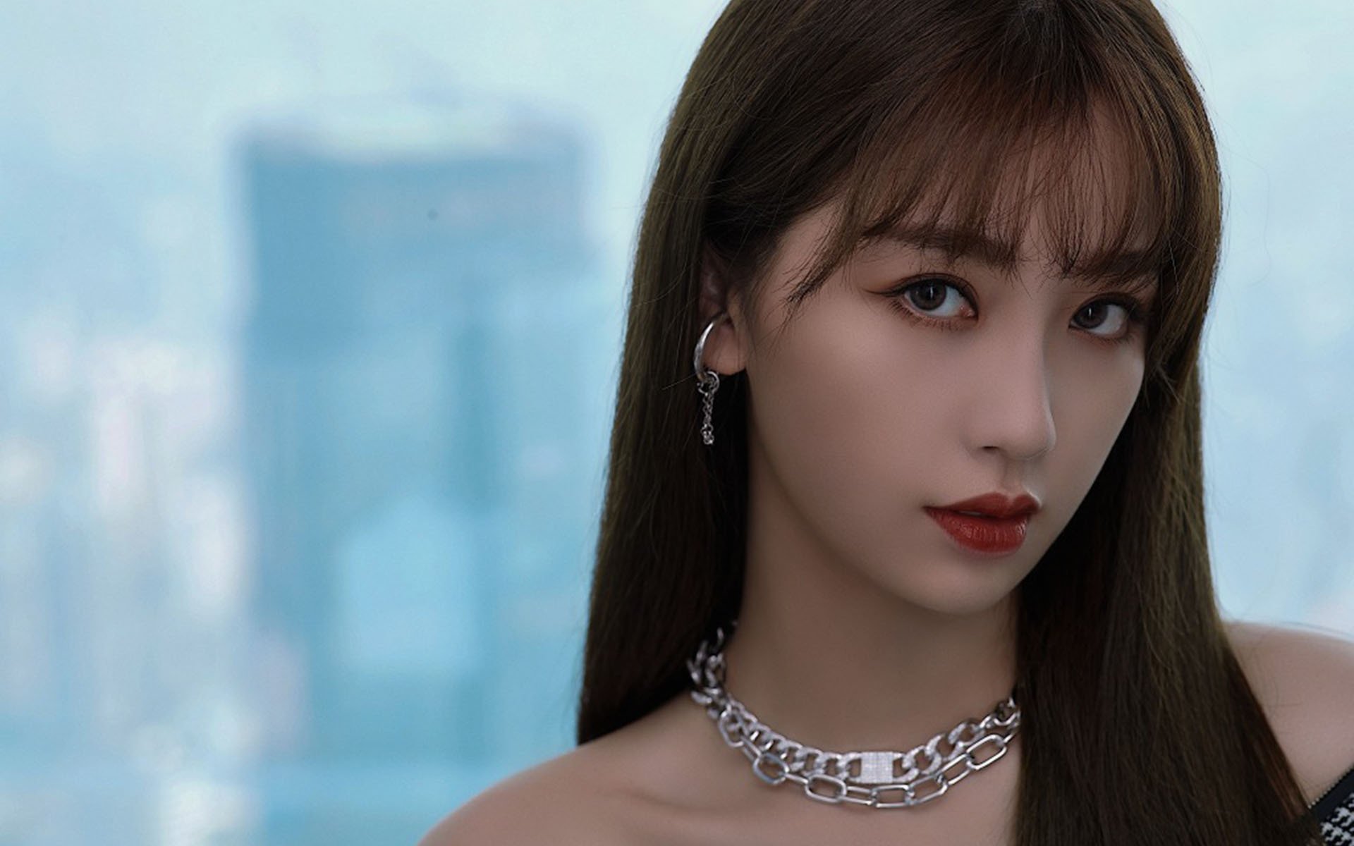 麦基翁女子200米仰泳赛道上的力量与优雅，麦基翁几块金牌